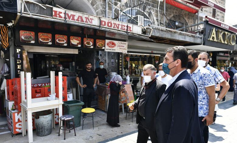 Bursa Osmangazi’de yanan işyerine ‘geçmiş olsun’ ziyareti