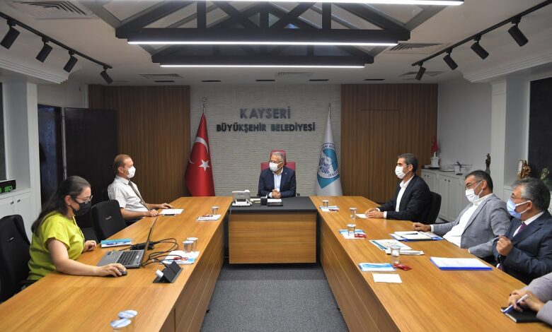 Memduh Büyükkılıç’tan ‘su’ zirvesi