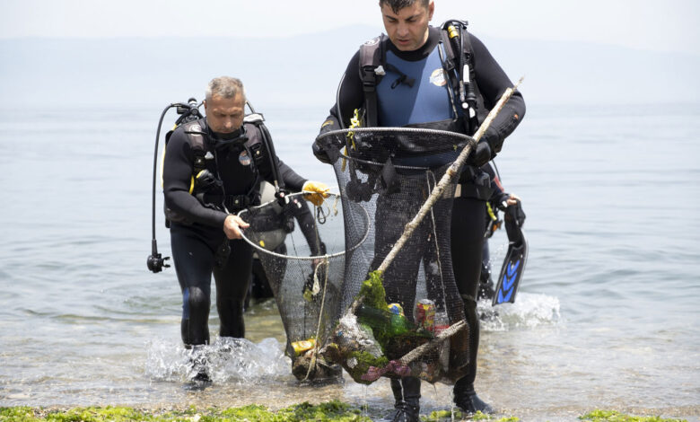 Bursagaz çevre takımı Mudanya sahilinde tüplü dalış yaptı