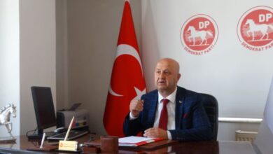 Demokrat Parti’de İl Başkanı Mustafa Nazlıgül,