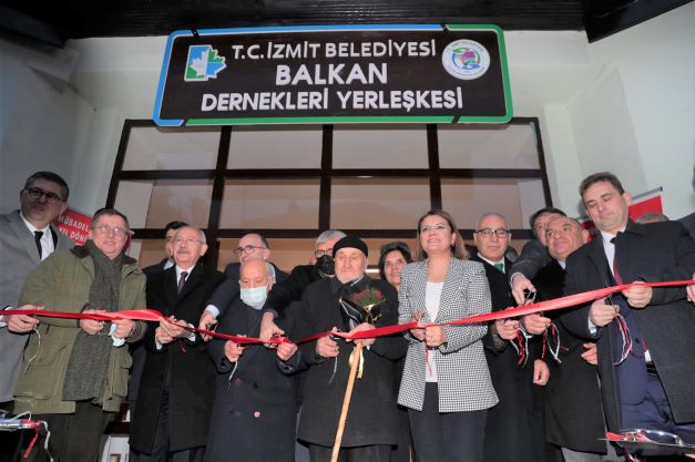 Balkan Dernekleri Kültür Evi’nin açılışına yoğun ilgi