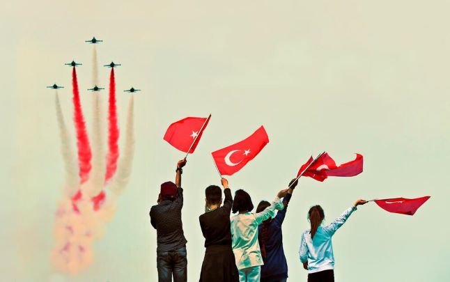 GÖLCÜK BELEDİYESİ FOTOĞRAF YARIŞMALARINDA DERECEYE GİRENLER ÖDÜLLERİNE KAVUŞUYOR