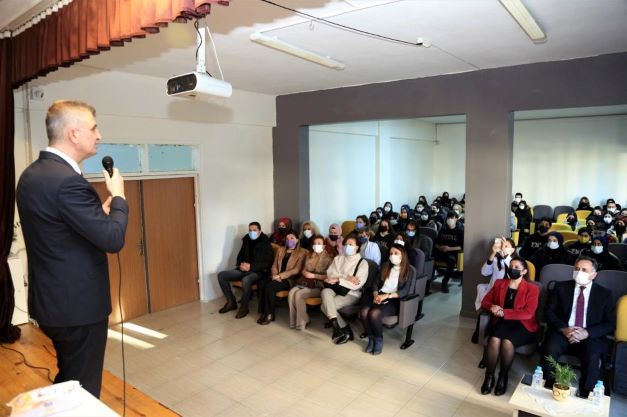 Gölcük’te Öğrenciysen Projesi