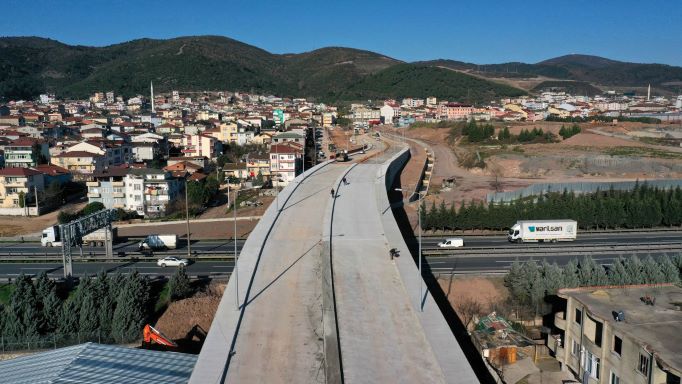 İlimtepe’ye uzanan yol hızla ilerliyor