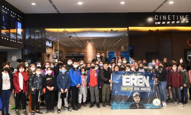 Kocaman,“Kesişme: İyi ki Varsın Eren” filmini Gençlerle İzledi