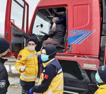 Kartepe Zabıtasından Hayati Müdahale