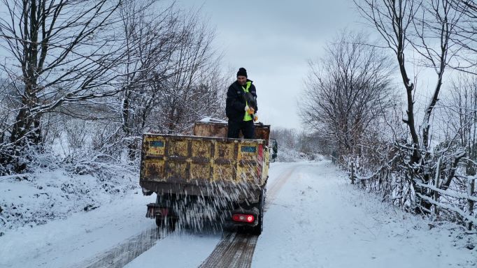 Kartepe Belediyesi Kar Mesaisinde
