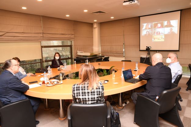 Sanayide kadın istihdamını artırmak için kolları sıvadılar