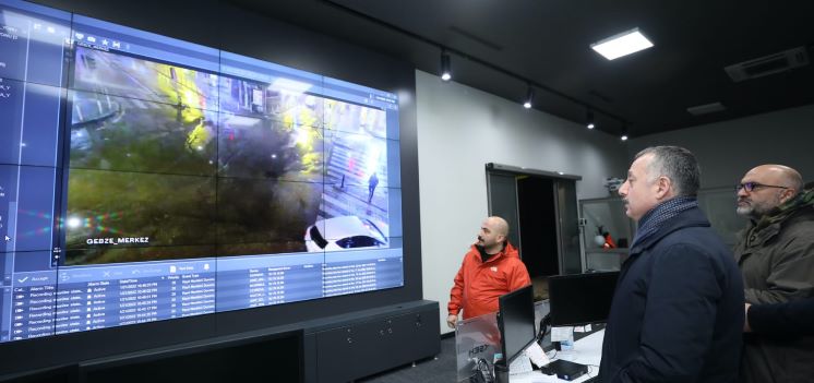 Yolları açık tutmak için yoğun bir çaba sarf ediyorlar