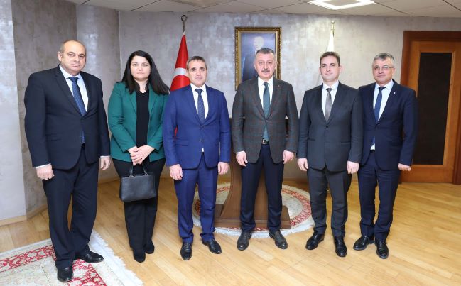 Başkan Büyükakın: Sizler bizim baş tacımızsınız