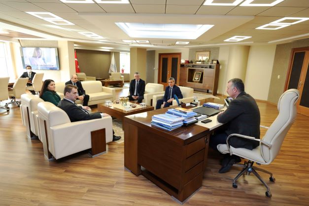 Başkan Büyükakın: Sizler bizim baş tacımızsınız