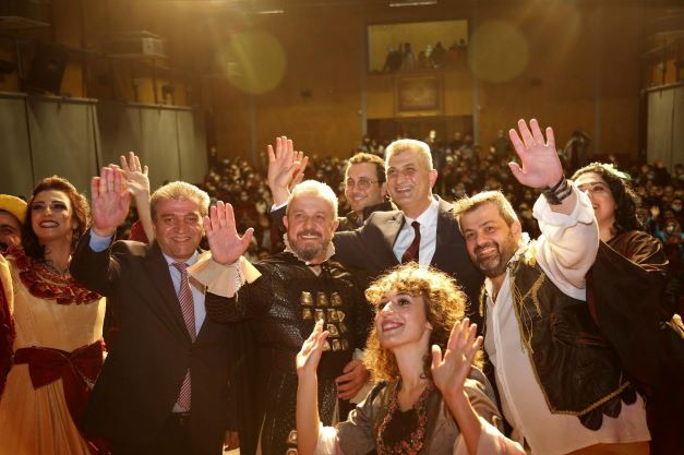 Ferhat ile Jüliet Gölcüklüler'i kahkahaya boğdu