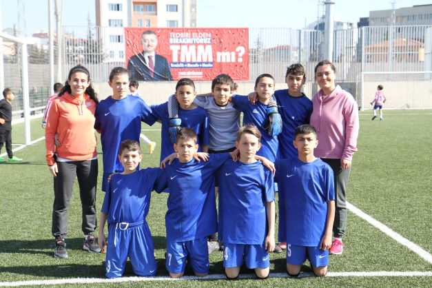 Geleceğin Metin Oktay’ları hayallerinin peşinde koşuyor