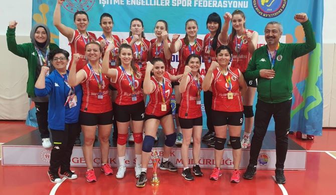 Gölcük İşitme Engelliler Kadınlar Voleybol Takımı Türkiye Şampiyonu