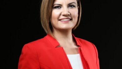 Hürriyet “Miraç Kandili huzur ve rahmet getirsin”