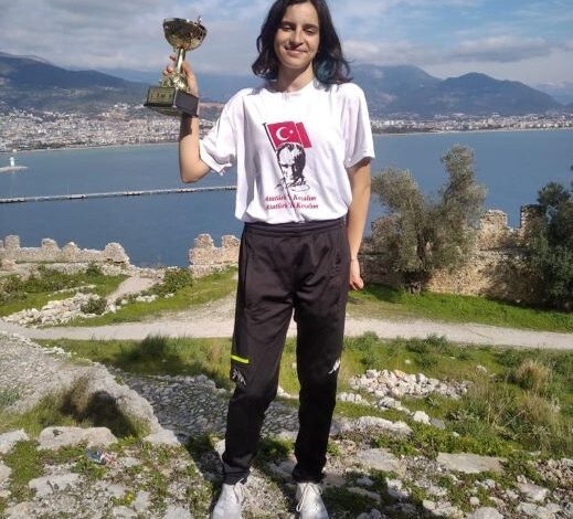 22. Atatürk Yarı Maratonu’nda şampiyon oldu