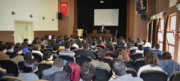 KSO Yönetim Kurulu Üyesi başarılı iş insanı Atalay Kaya, tecrübe paylaşımında bulundu.