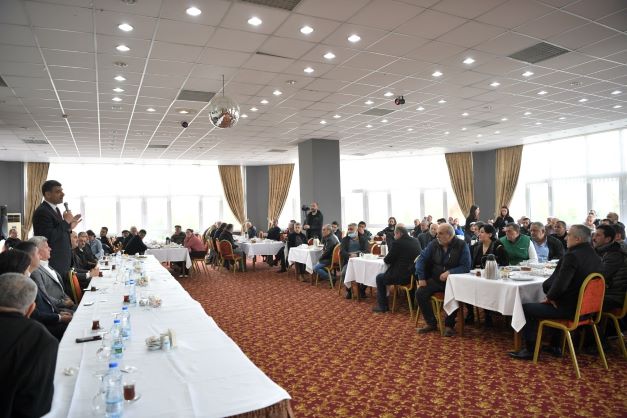 Kocaman, kahveci esnafıyla bir araya geldi