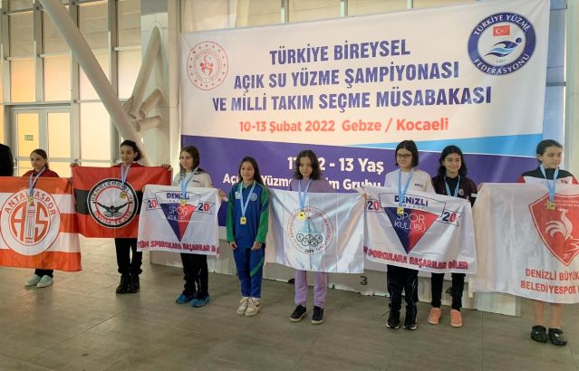 Körfez’den iki milli yüzücü çıktı 