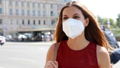 N95 maskeler, cerrahi maskelerden 75 kat daha iyi koruyor