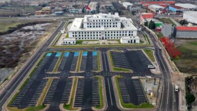 Yan yollar, otopark ve çevre düzenlemesi tamam