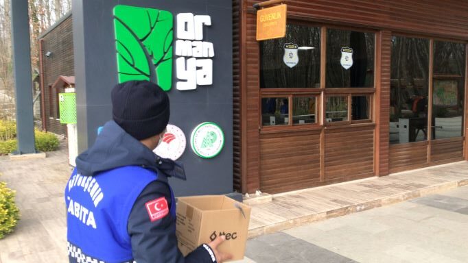 Zabıta’dan yaralı güvercine şefkat eli