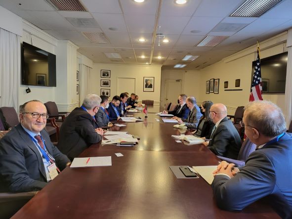 ABD Ticaret Bakanlığı ziyaretinde iki ülke arasındaki ticari ilişkilerin geliştirilmesine ilişkin görüşme sağlandı.