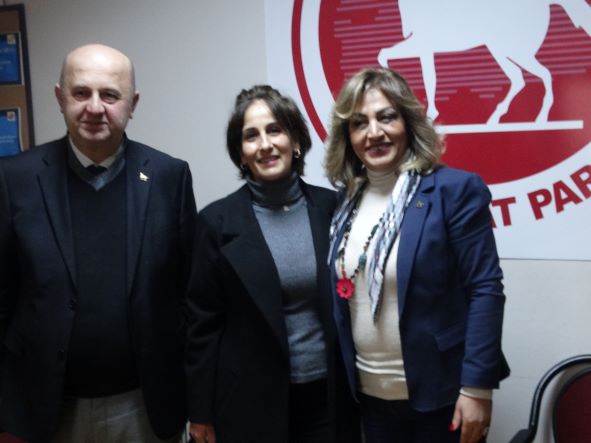 DP Kocaeli'de Hareketli Saatler