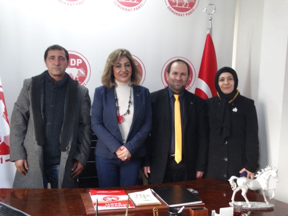 DP Kocaeli'de Hareketli Saatler