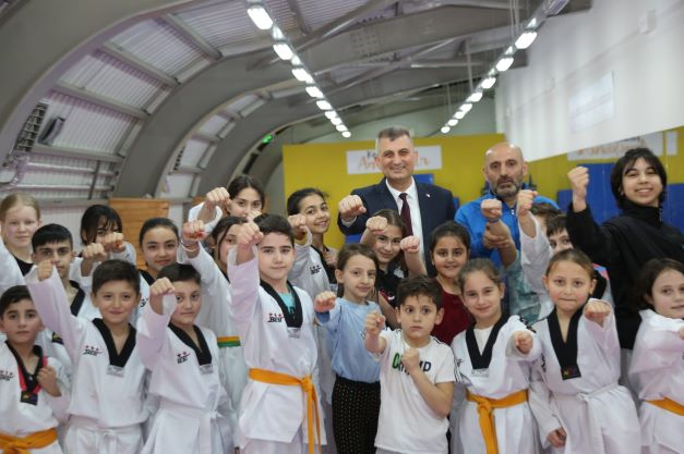 Geleceğin Şampiyonları Gölcük'te Yetişiyor