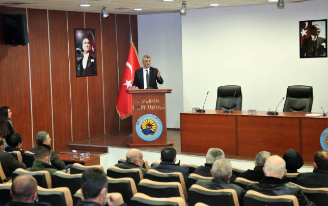 Halıdere'de Hak Sahipleri Tapularına Kavuştu