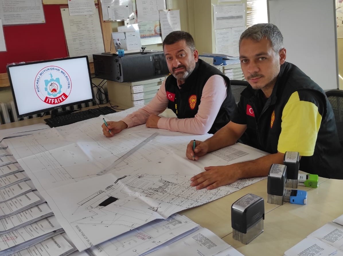 İtfaiye yapı ruhsatı denetimlerini sürdürüyor