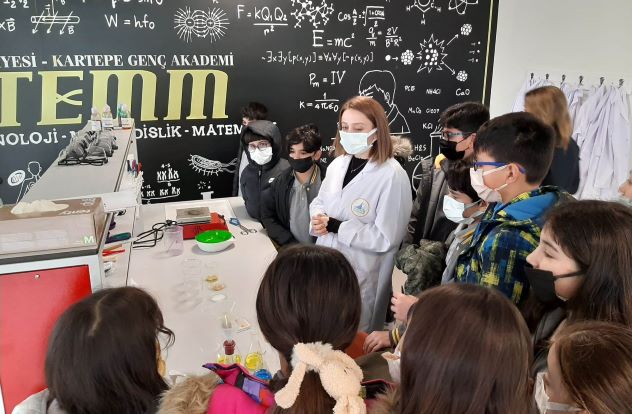 Kartepe Genç Akademi'ye Ziyaretçi Akını