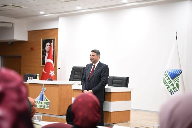 Kartepe Hanımeli Pazarı Kuruluyor