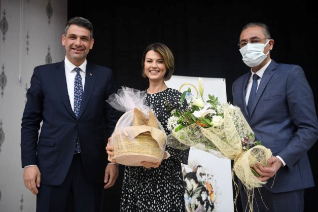 Kartepe'de Açelya Akkoyun’a Büyük İlgi