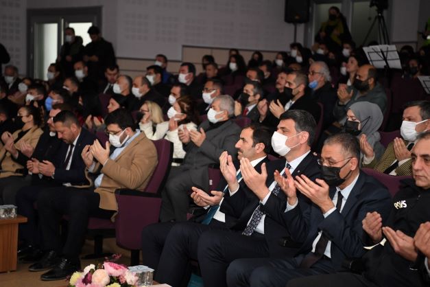 Milli Şair Mehmet Akif Ersoy. Kartepe'de Anıldı