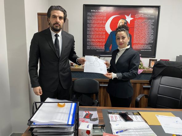 Okyay Mazbatasını Aldı