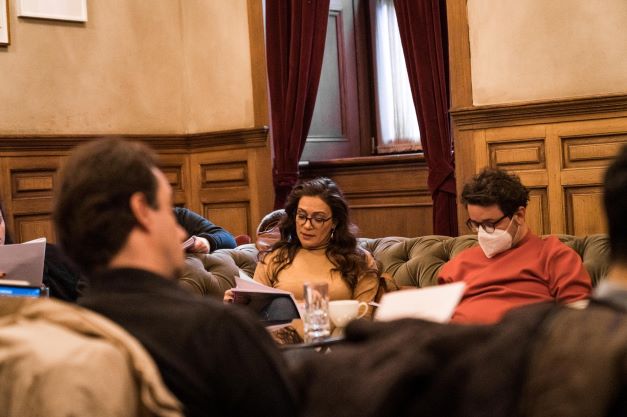 Tarihi belgeselde Leyla Atakan ’ı Özge Borak canlandıracak!