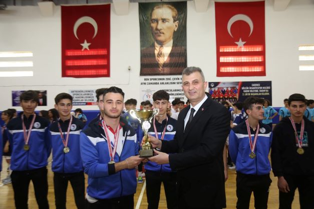 23 Nisan Coşkusu Futsal Turnuvası İle Devam Etti