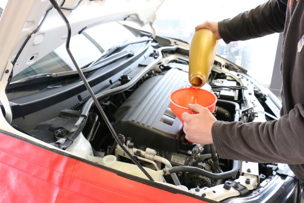 799 TL’den başlayan bakım fiyatları; Kocaeli Kaya Eurorepar Car Service’te