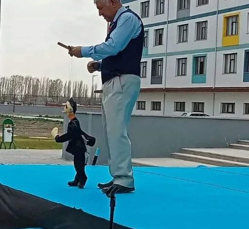 Ateş' Eskişehirli Miniklerin Gönüllerini Fethetti