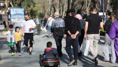 Cumhuriyet Bulvarı cıvıl cıvıl