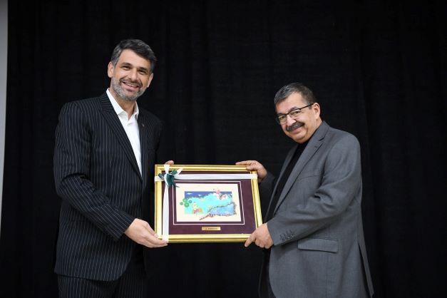 Kartepelilerden Hayati İnanç'a Yoğun İlgi