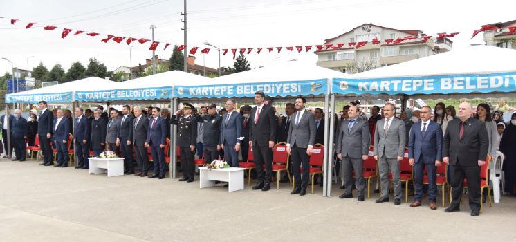 Kartepe’de 23 Nisan coşkuyla kutlandı