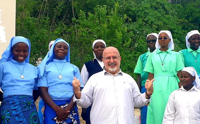 BİZ HER YERDEYİZ..KENYA'da ydık...,Şimdi İsbak'tayız