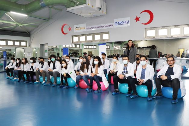 Parkinsonda erken tanı ve teşhisin önemi anlatıldı