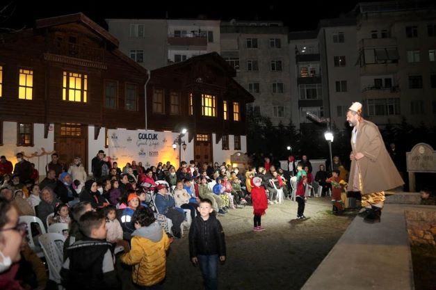 Yalı Evleri Ramazan Eğlenceleri İle Şenlendi
