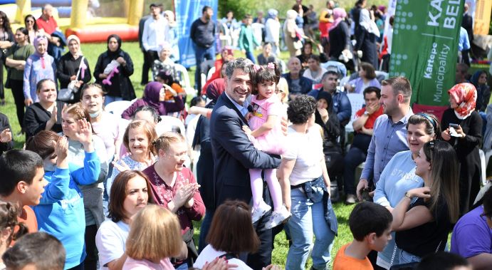 Engelliler Kartepe'de Unutulmaz Bir Gün Geçirdi