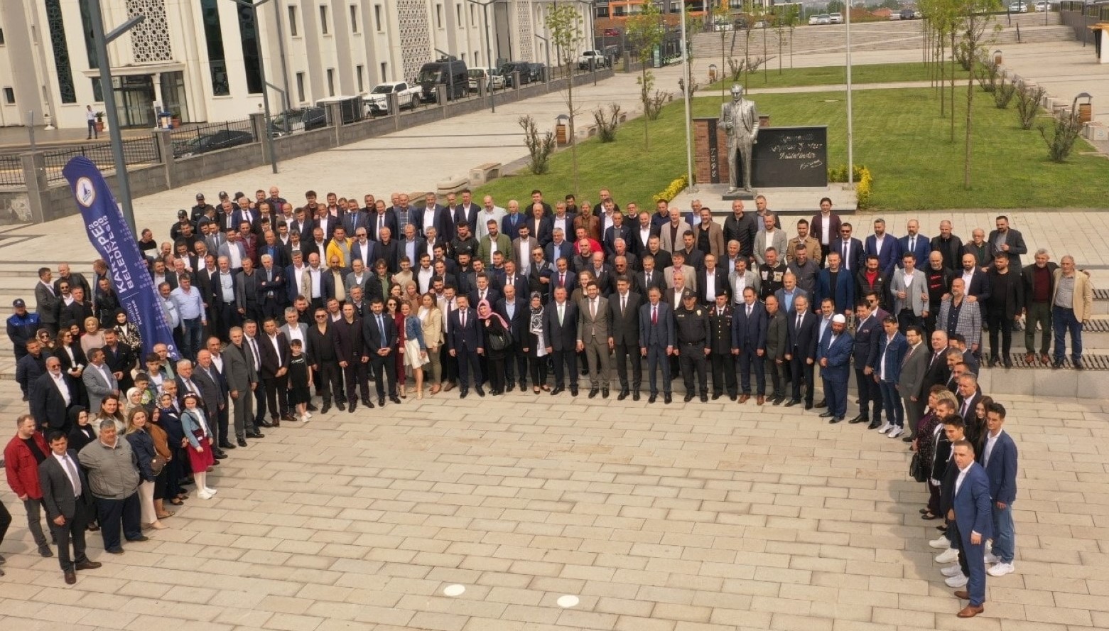 Kartepe’de Ramazan Bayramı geniş katılımla kutlandı