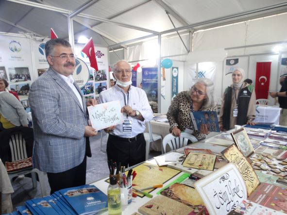 Kitap Fuarına Yoğun İlgi Devam Ediyor
